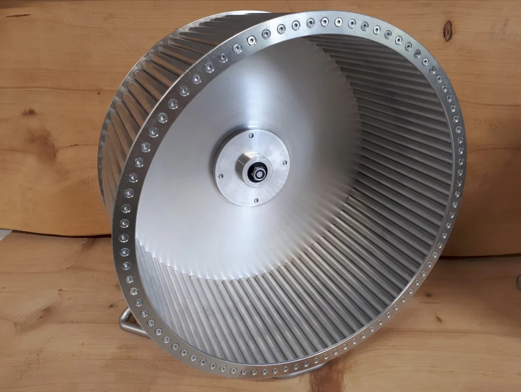 https://www.laufradschmiede.de/collections/frontpage/products/kopie-von-degu-vollalurad